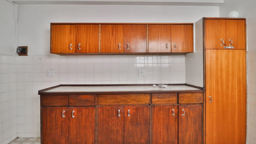 2 Bedroom Property for Sale in Summerstrand Eastern Cape